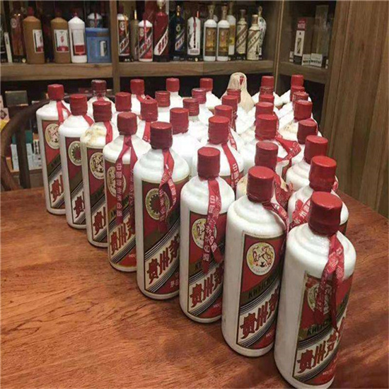 铁山港回收93年茅台酒上门回收（附近推荐1.6公里/今日更新）